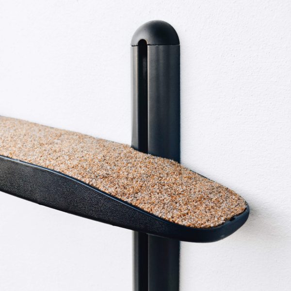 Catipilla Tread Plate - Close